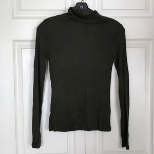 Forever 21 Green Turtleneck S